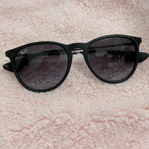 Black Ray-Ban Sunglasses - Style Erika